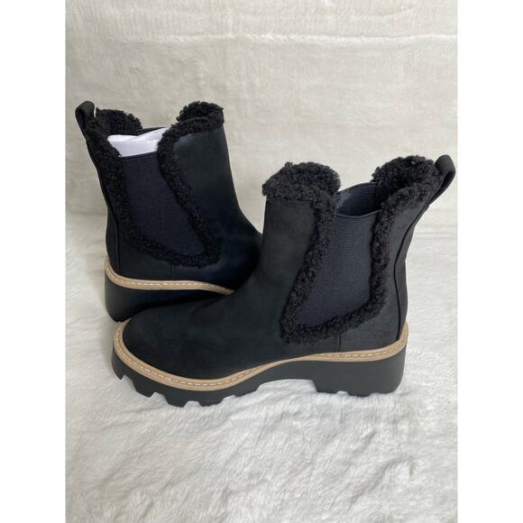 Dolce Vita Vandi Cozy Lug-Sole Platform Booties - Picture 6 of 9